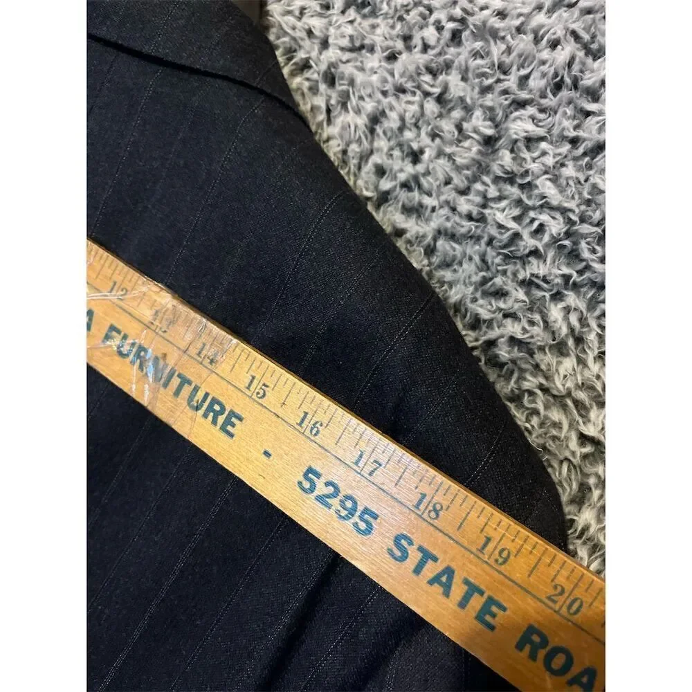 Austin Reed Men's Gray Wool Blazer 43L Formal Jacket two front buttons